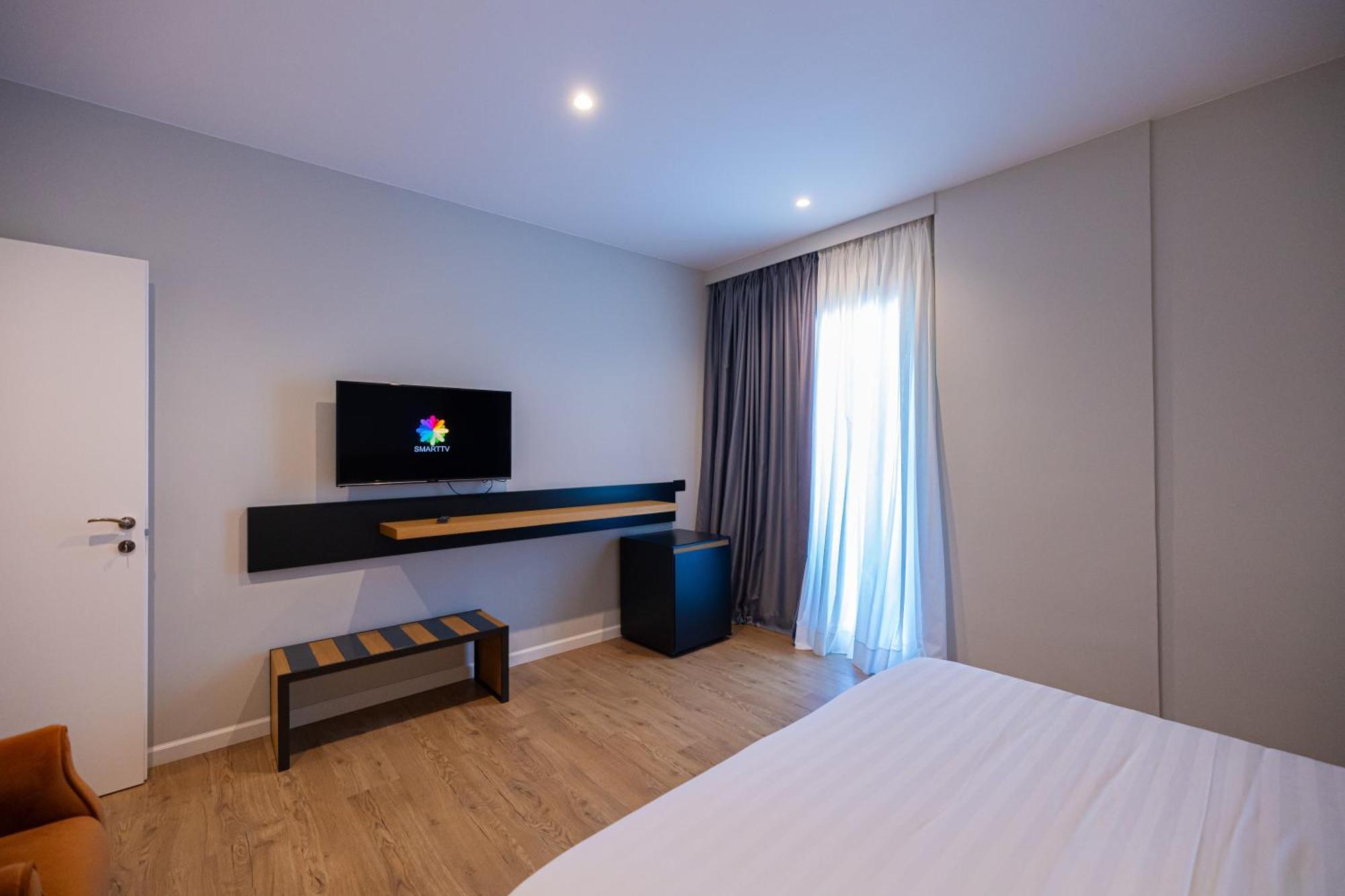 Duka Hotel Vlorë Eksteriør billede