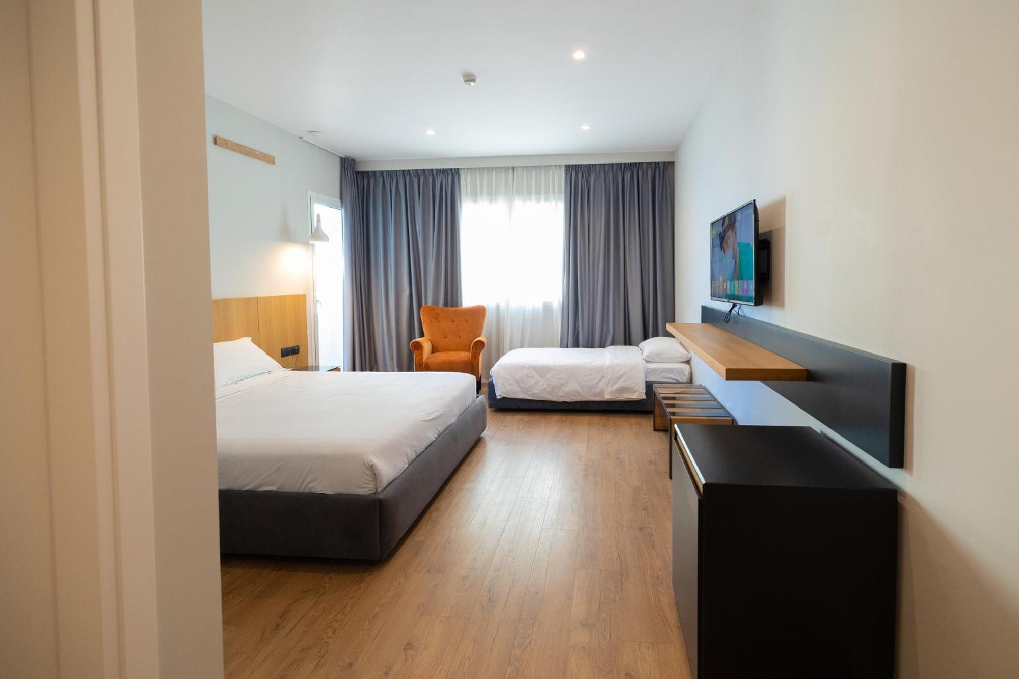 Duka Hotel Vlorë Eksteriør billede