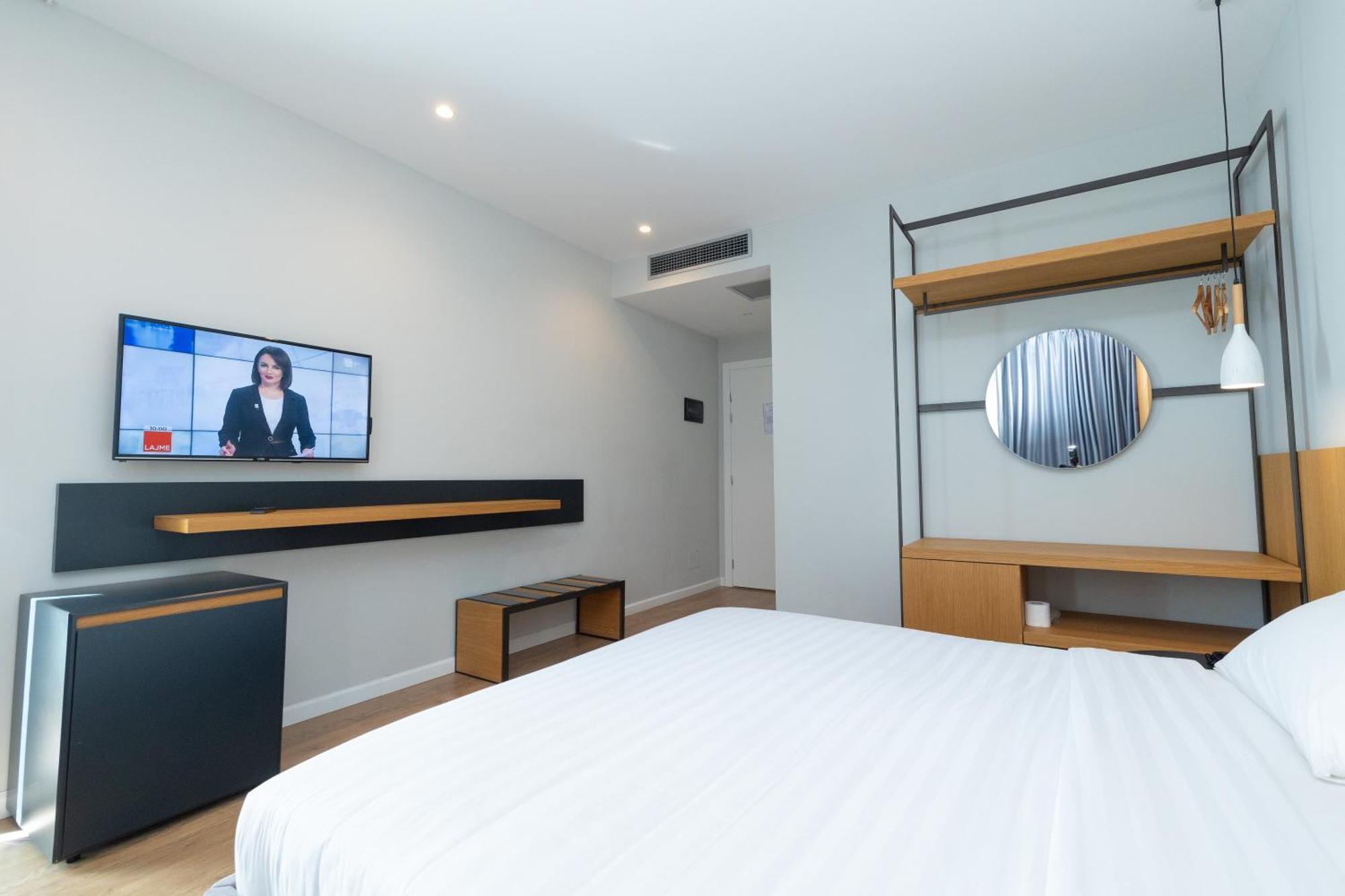 Duka Hotel Vlorë Eksteriør billede