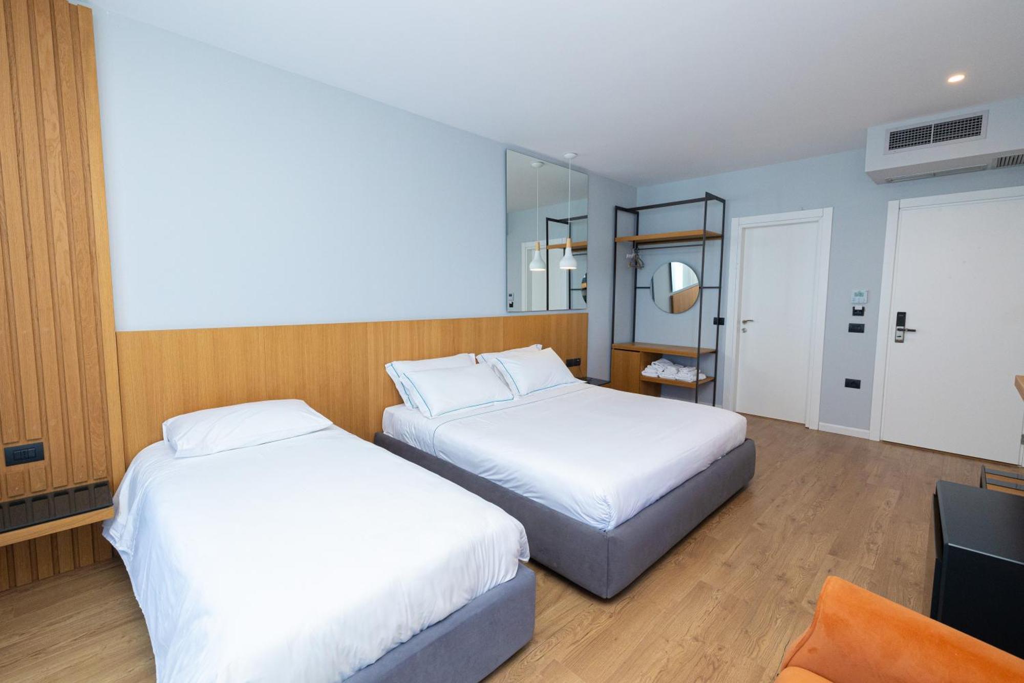 Duka Hotel Vlorë Eksteriør billede