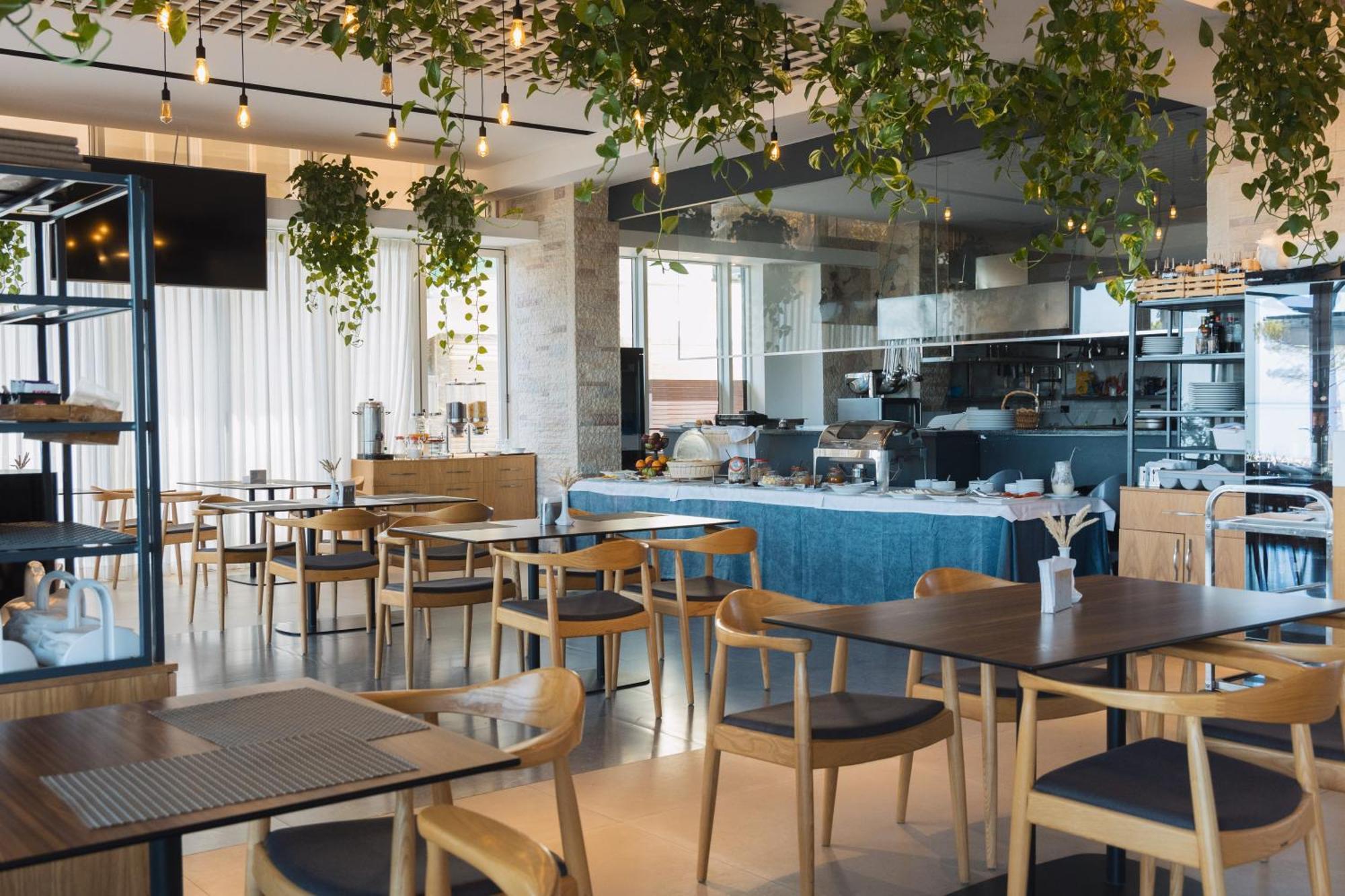 Duka Hotel Vlorë Eksteriør billede